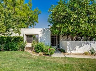 2210 S Sunshine Cir, Palm Springs, CA 92264