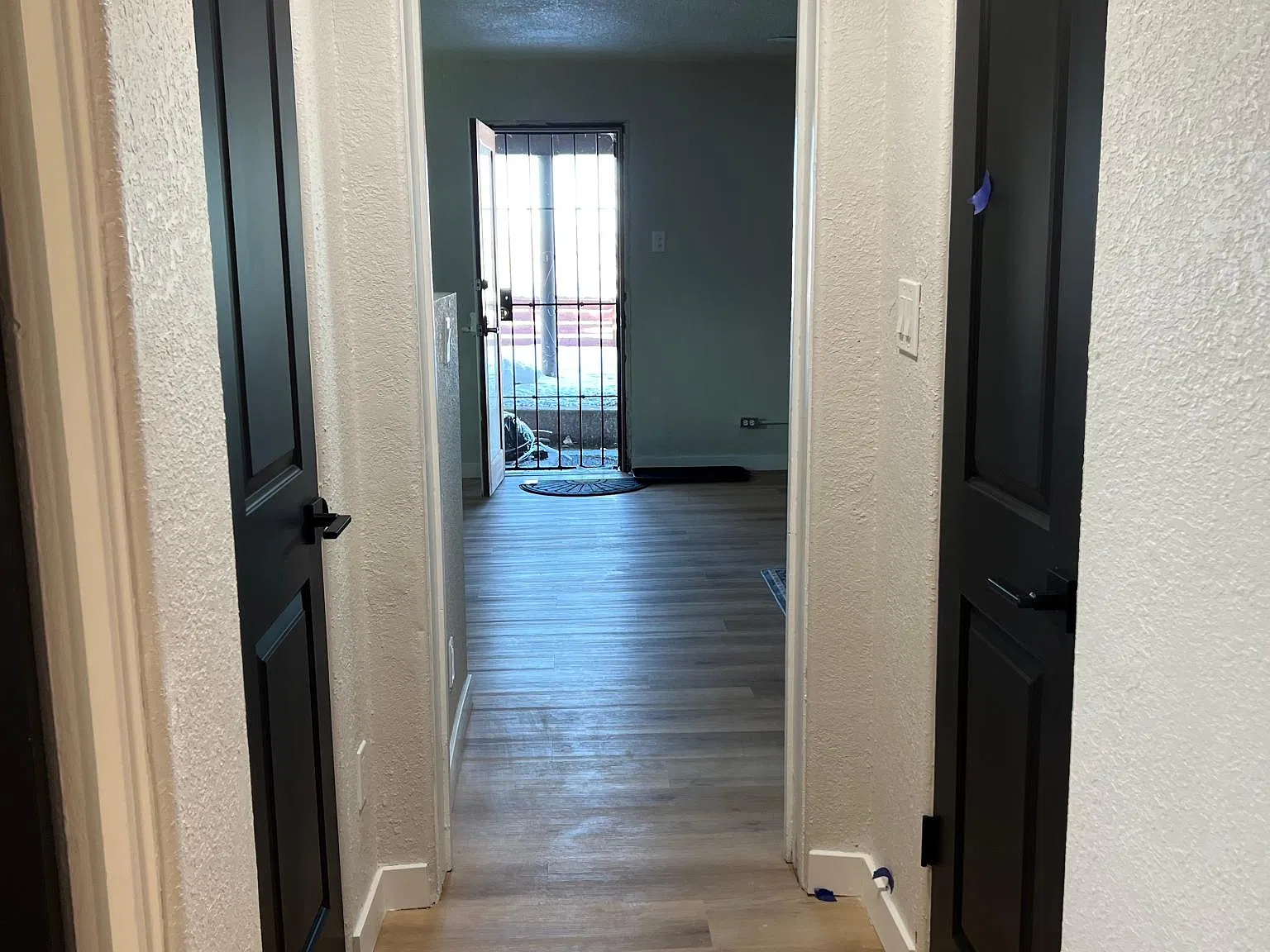 Studio, 600 sqft, $2,200 — Photo 3