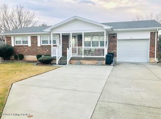 213 N Logsdon Pkwy, Radcliff, KY 40160