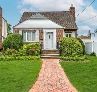 462 Locust Terrace, West Hempstead, NY, 11552