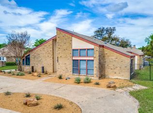 7203 E Claybrook Dr, Dallas, TX 75231