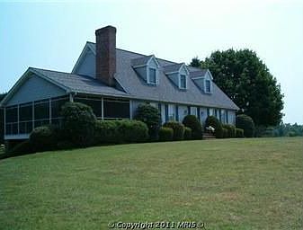 1st image of 208 Quail Run Dr