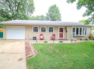 5 Roxbury Ct, Granite City, IL 62040