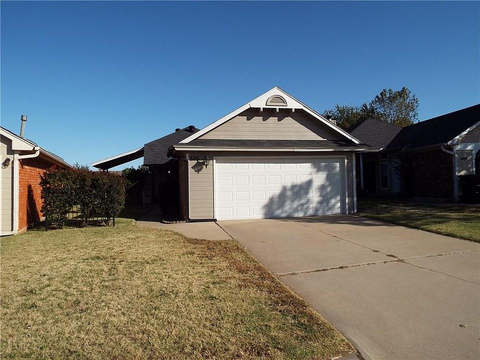 1st image of 626 Stoneridge Dr
