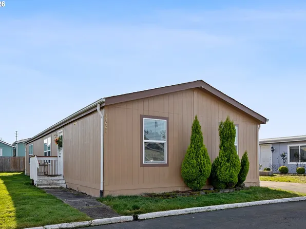 17660 SW Bunker Oak Rd, Beaverton, OR 97006