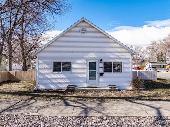 955 N 10th Ave, Pocatello, ID 83201