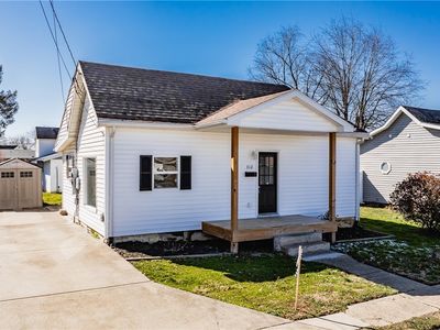 312 38th St, Vienna, WV, 26105