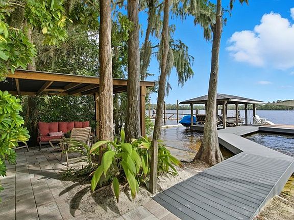 4th image of 4733 Chuluota Rd