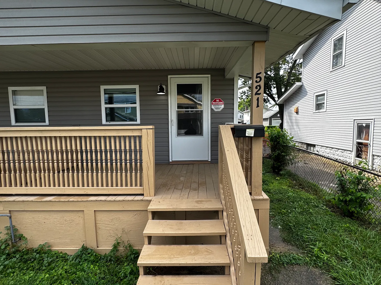 3 bed, 1092 sqft, $1,550 — Photo 2