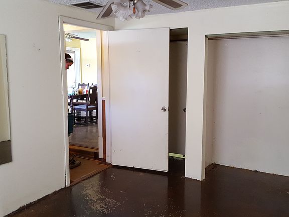 2nd image of 5728 Dogwood Dr
