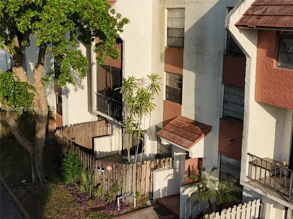 1796 NW 55th Ave APT 103, Fort Lauderdale, FL 33313