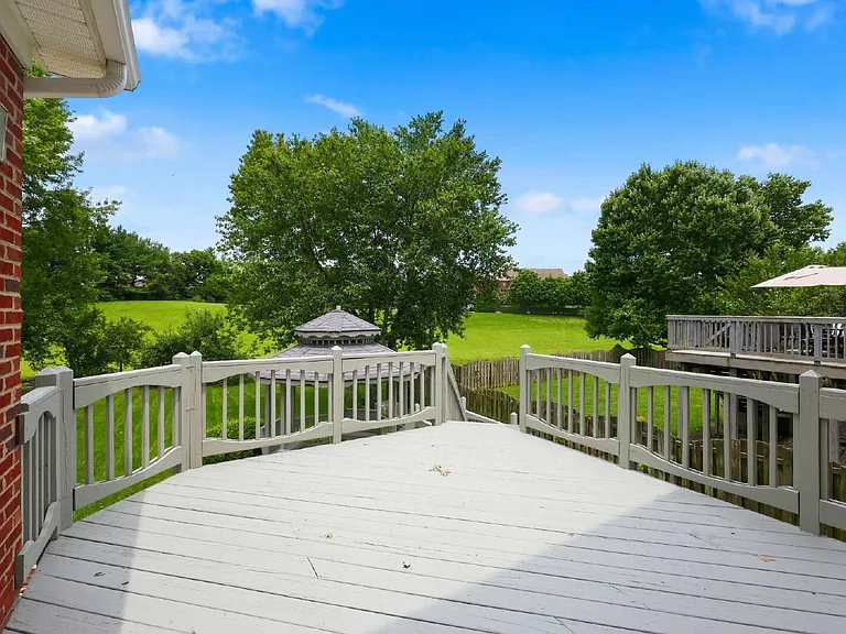 3237 Mantilla Dr — Photo 41