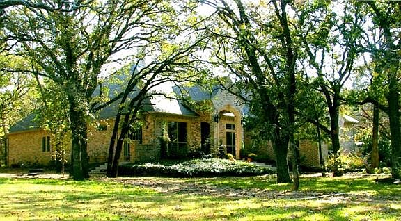 3rd image of 145 Jellico Cir