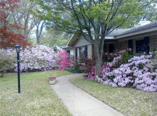 1104 Oaklawn Dr, Corsicana, TX 75110