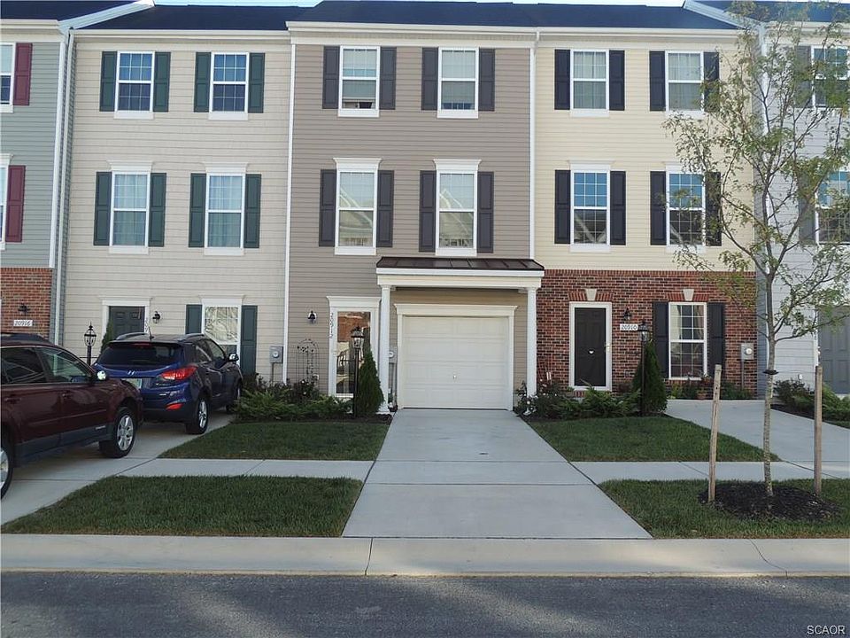 1st image of 20912 Brunswick Ln