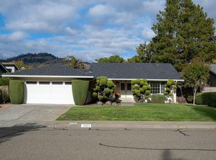 7405 Birchbark Dr, Santa Rosa, CA 95409