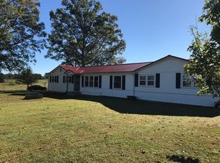 1438 Browntown Rd, Sparta, TN 38583