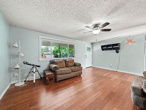 4th image of 1930 Bobtail Ct