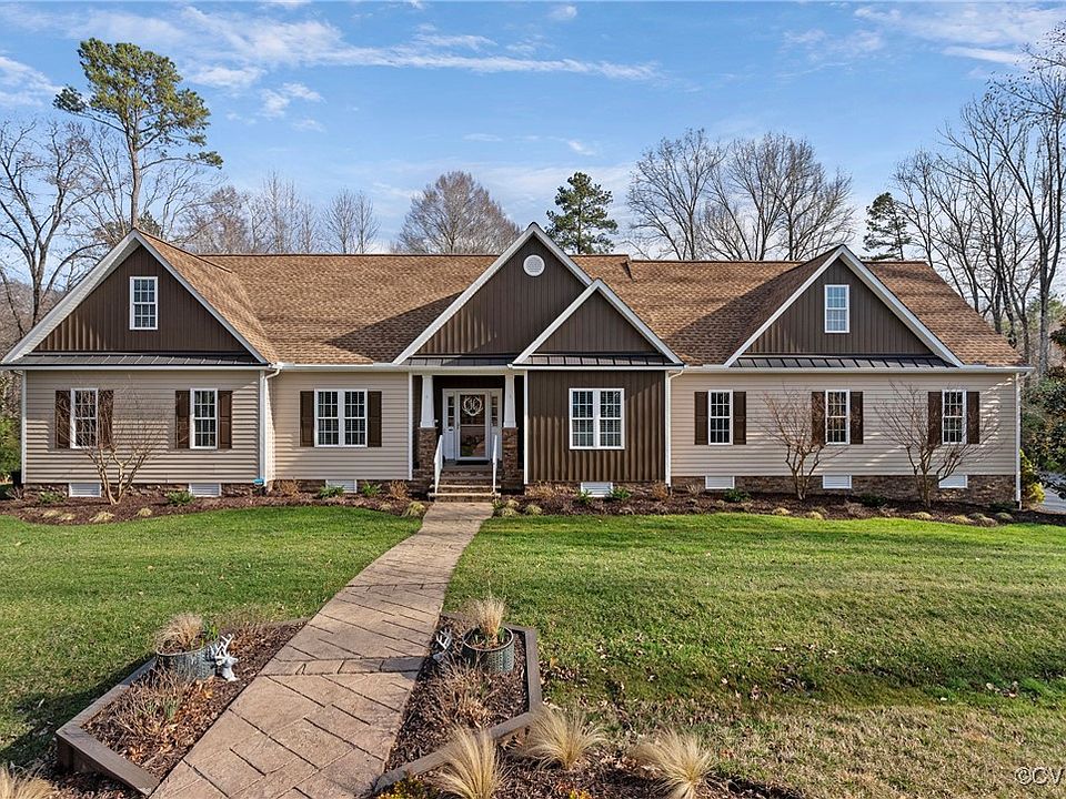 1st image of 6197 Antler Hill Ct