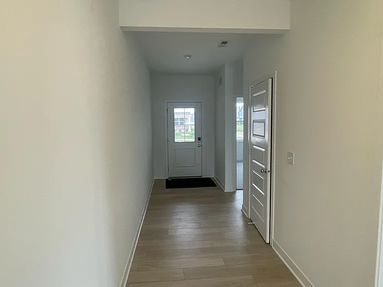 10814 Gates Creek Dr — Photo 8