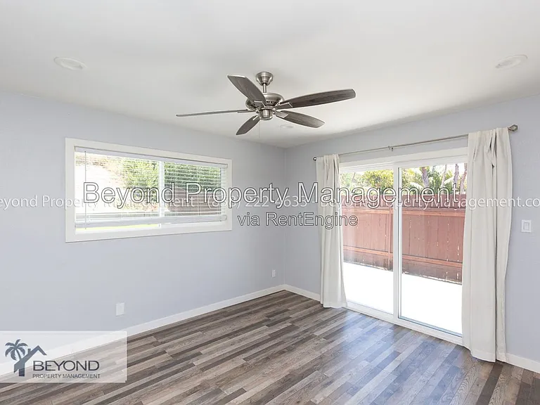 5313 Vickie Dr — Photo 12