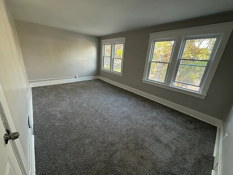 164 Parkridge Ave — Photo 9