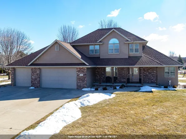 N7834 Edgewater Ct, Sherwood, WI 54169