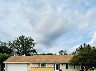 2924 Guilford Rd, Rockford, IL 61107