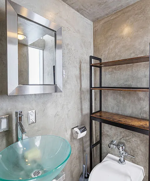 24 Westminster Ave #2 — Photo 10