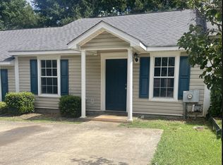 105 Clara Jean Ct, Lagrange, GA 30241