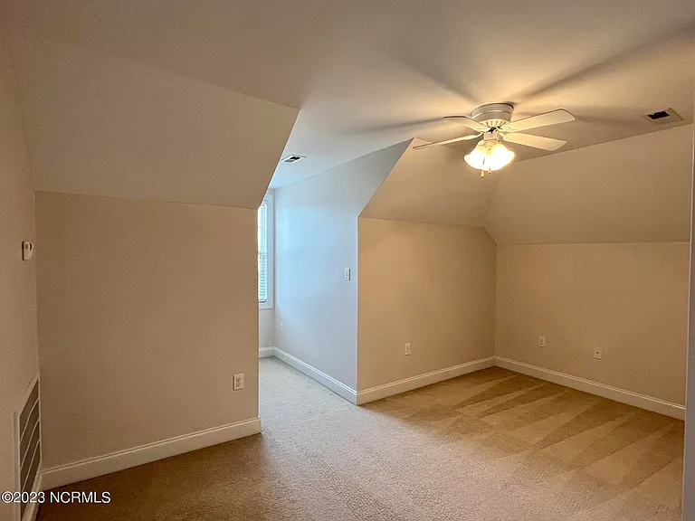 206 Sandy Springs Rd — Photo 36