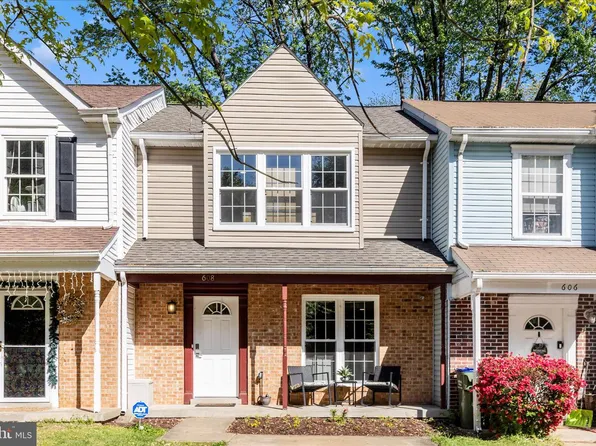 608 Cabin Ct, Stafford, VA 22554