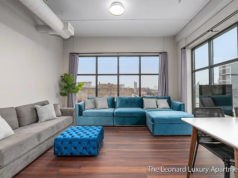 The Leonard Luxury Apartments — Photo 22
