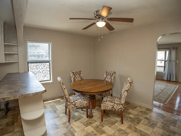 1101 Madison St #1 — Photo 7