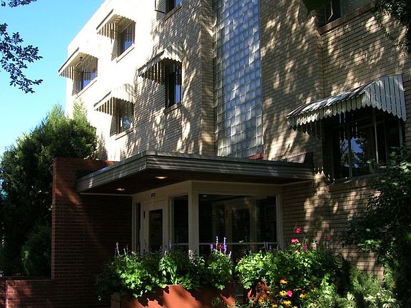 2nd image of 800 N Ogden St #203