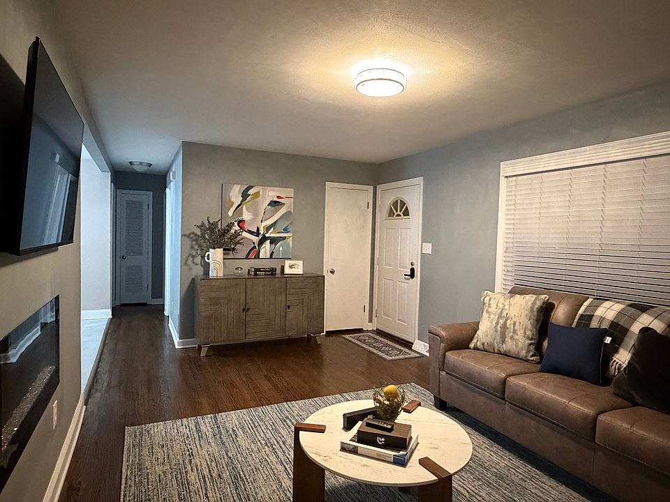 1st image of 306 Trinkle Ave NE #1