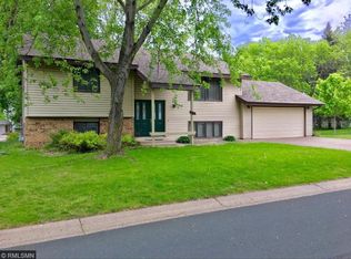6773 Evergreen Ln N, Maple Grove, MN 55369