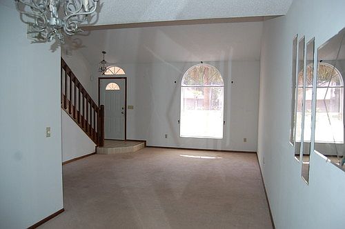 3rd image of 1623 Woodacres Ct