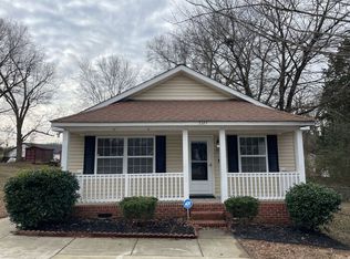 3323 Kalynne St, Charlotte, NC 28208