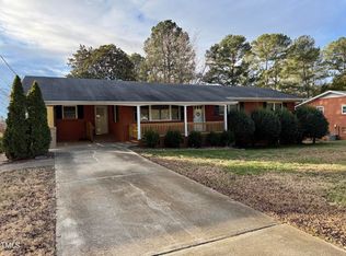 509 Lakeside Dr, Garner, NC 27529