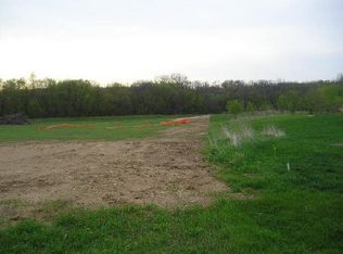 12879 Skyline Dr, Roscoe, IL 61073