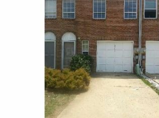 9961 Crestmont Ave, Philadelphia, PA 19114