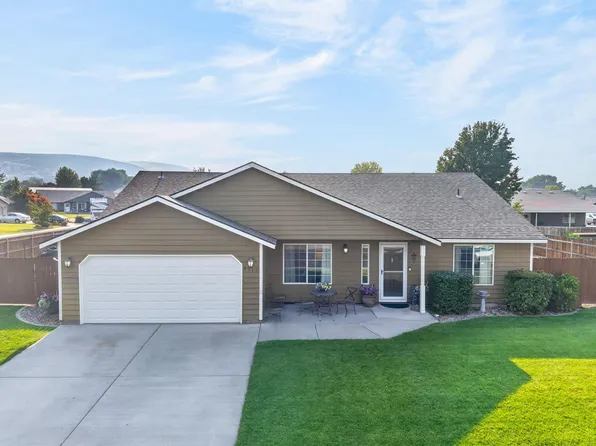 4516 S Dayton Ct, Kennewick, WA 99337