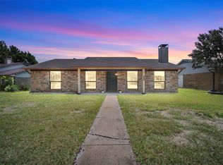 4002 Mountain Pass Dr, Plano, TX 75023