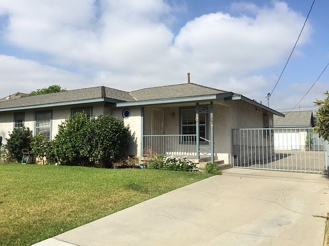 1st image of 2119 Holly Ave