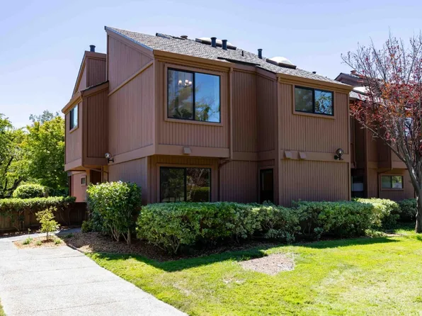 1655 Grant Rd, Mountain View, CA 94040