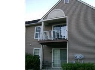 1104B Harwood Ct, Mount Laurel, NJ 08054