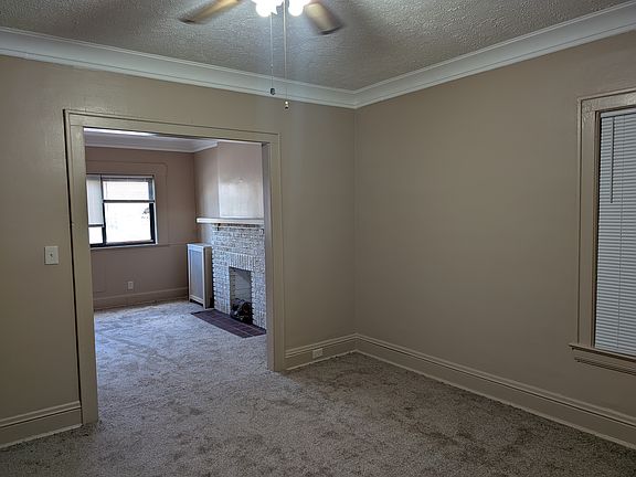 3rd image of 1686 Wyandotte Ave APT 1