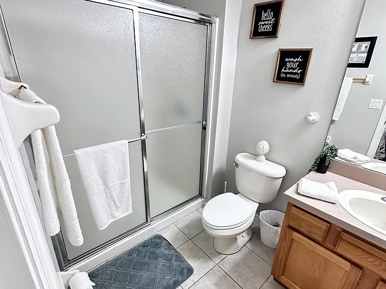 4568 Alberto Cir — Photo 16