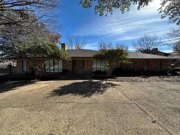 1718 E Valley Ln, Grand Prairie, TX 75050
